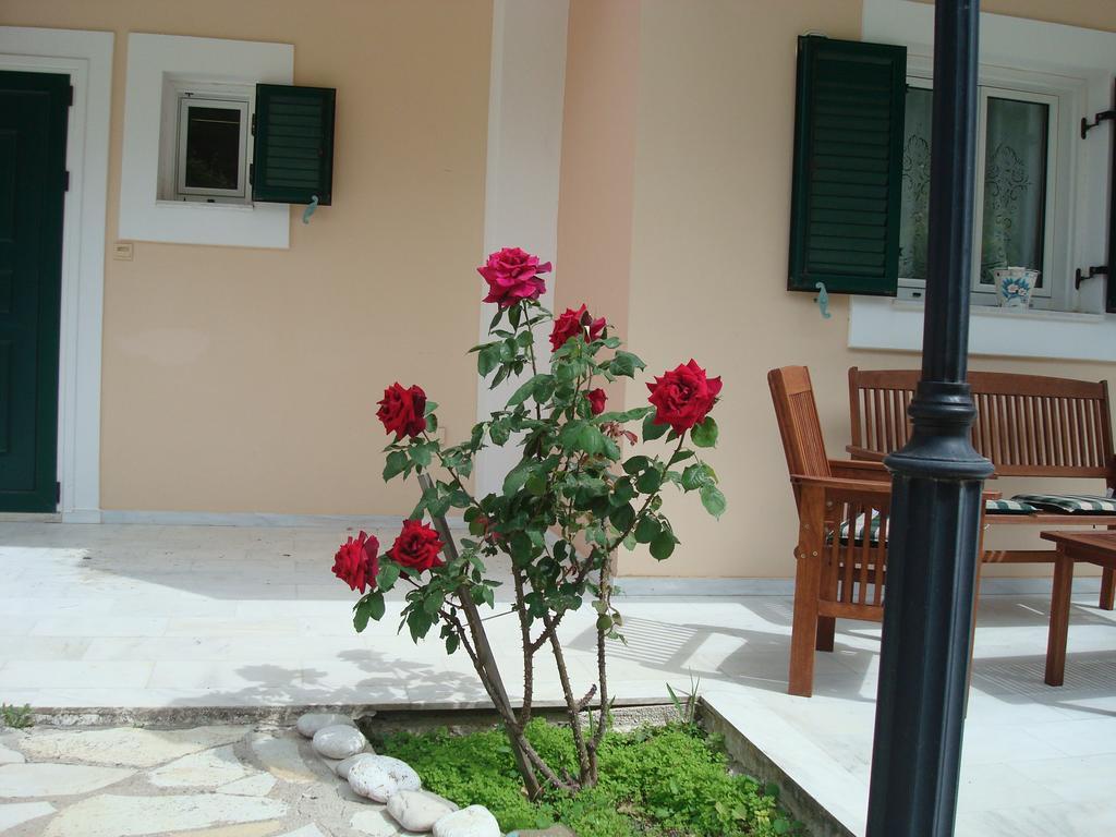 Merlot Village Rental Apartments Kariá Exterior foto
